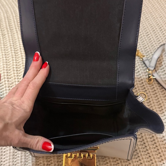 Zac Posen Eartha Iconic Top Handle Navy/White - Picture 15 of 15